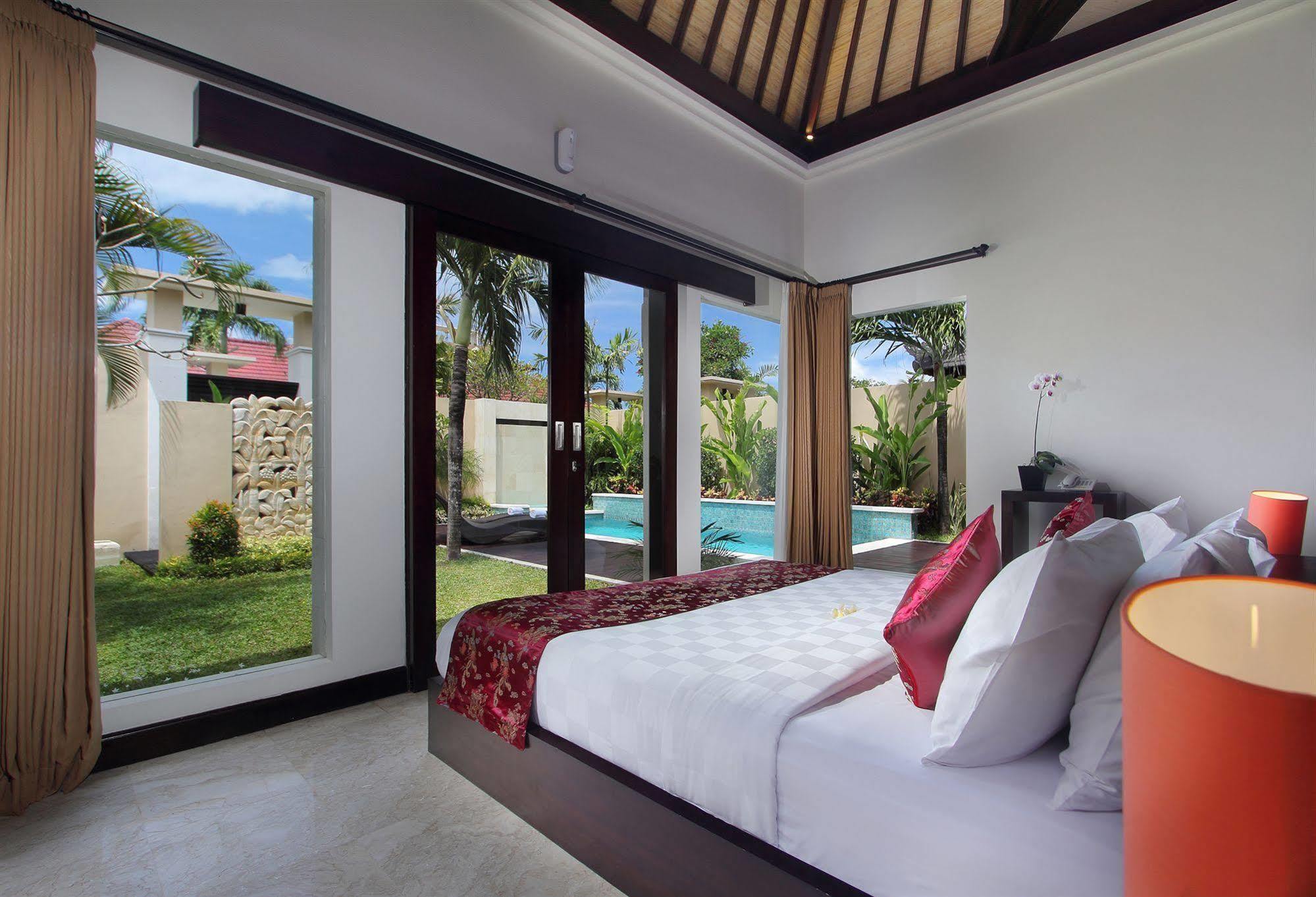 RC Villas&Spa Bali Seminyak Esterno foto