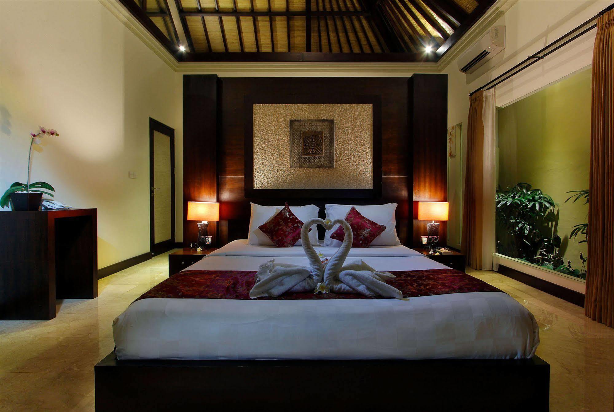 RC Villas&Spa Bali Seminyak Esterno foto