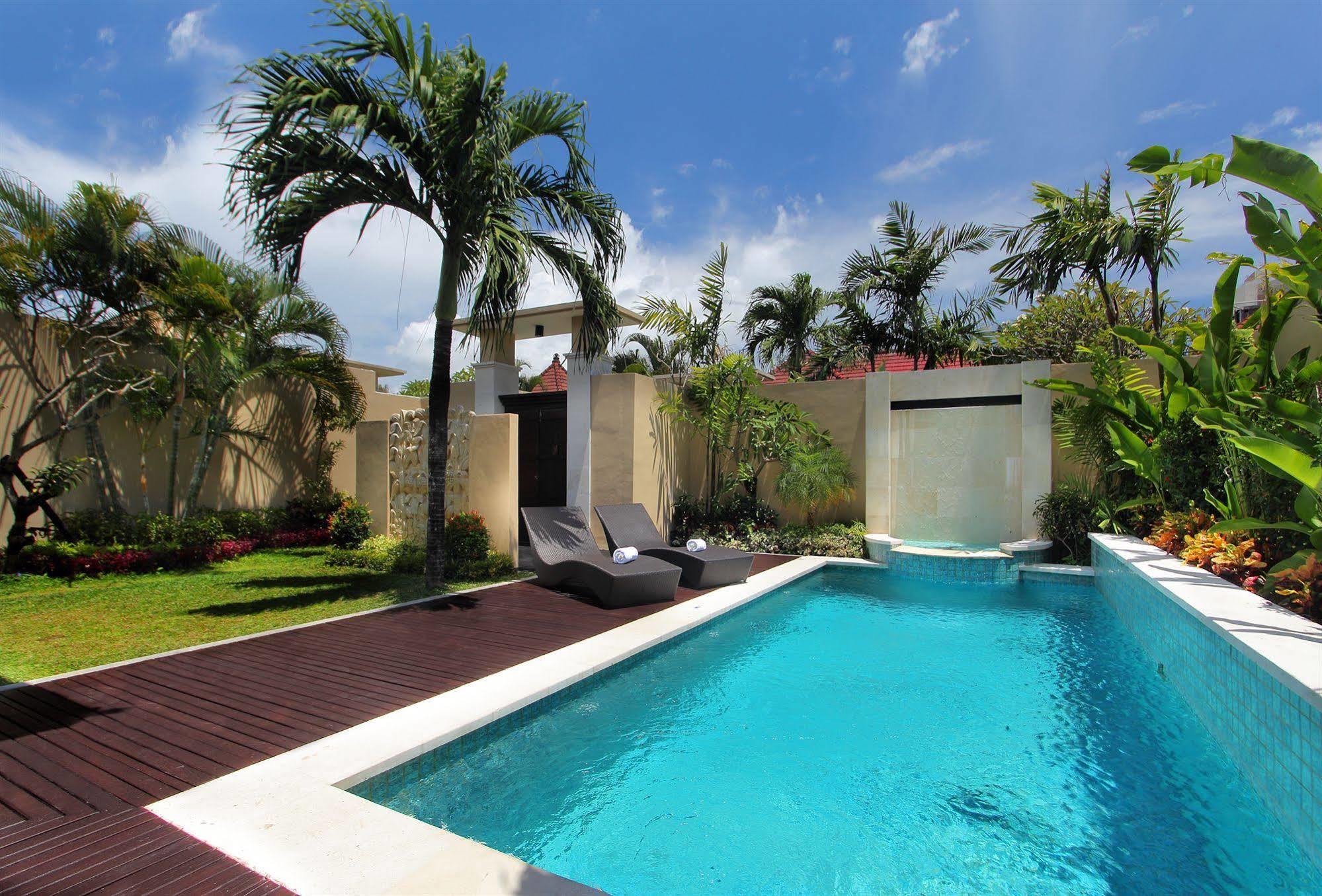 RC Villas&Spa Bali Seminyak Esterno foto