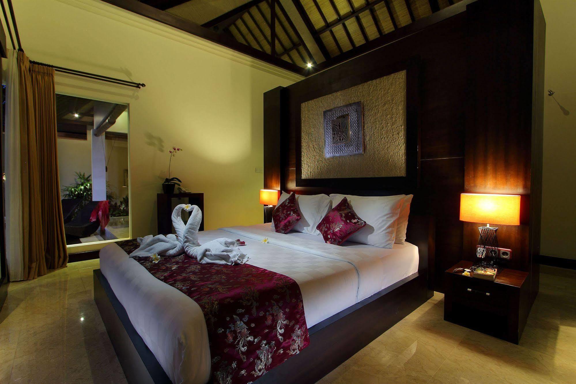 RC Villas&Spa Bali Seminyak Esterno foto