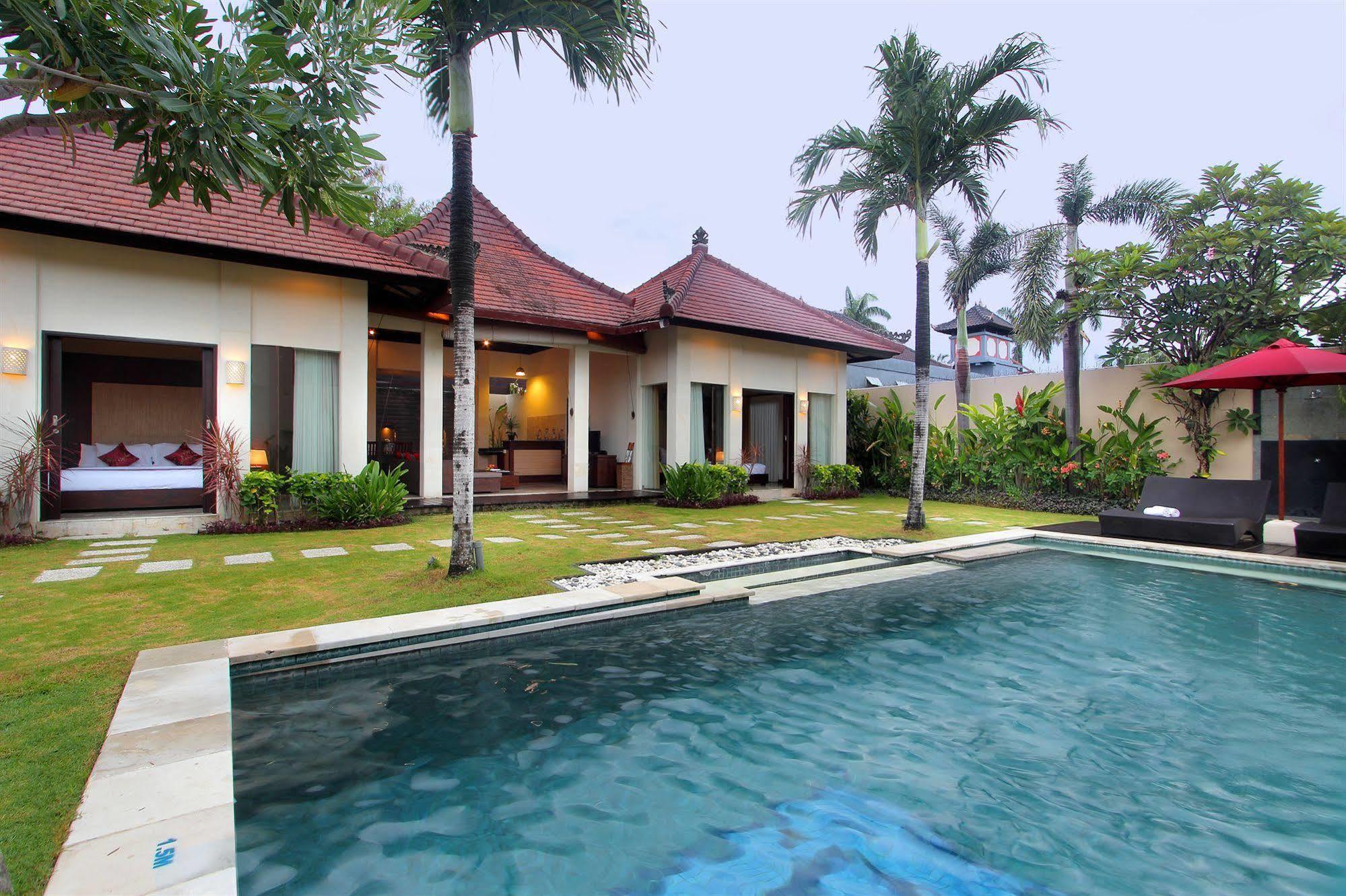 RC Villas&Spa Bali Seminyak Esterno foto