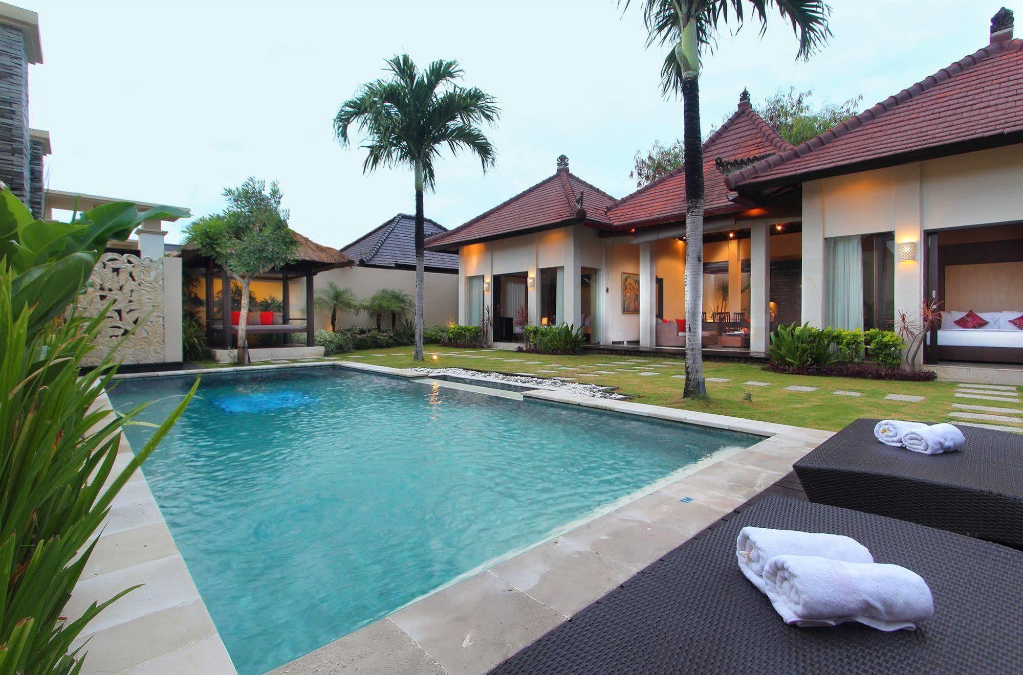 RC Villas&Spa Bali Seminyak Esterno foto